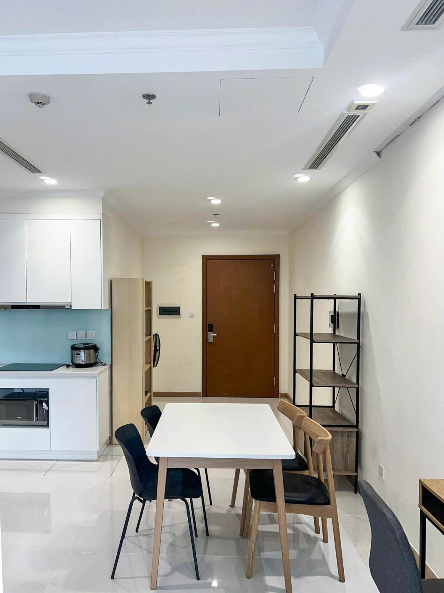 Căn hộ Zeus Living - Luxury In Landmark *